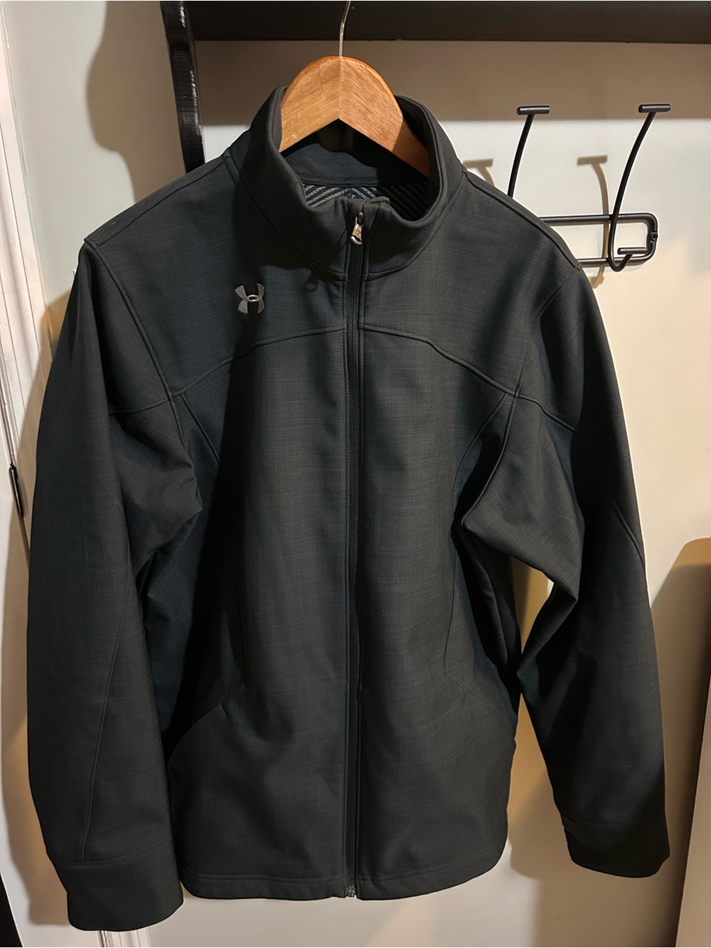 Under Armour Men's Black Performance Full-Zip Jacket